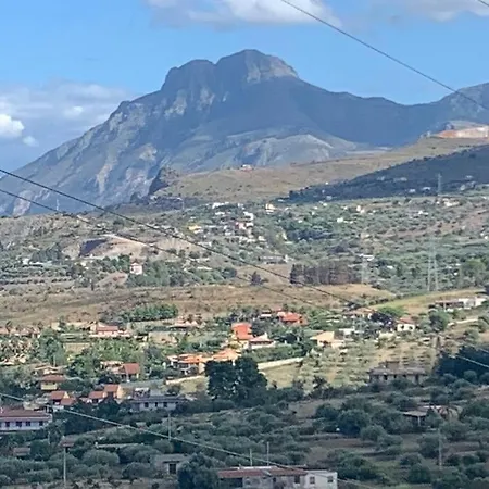 Vila Trabia Casa Bianca A *
